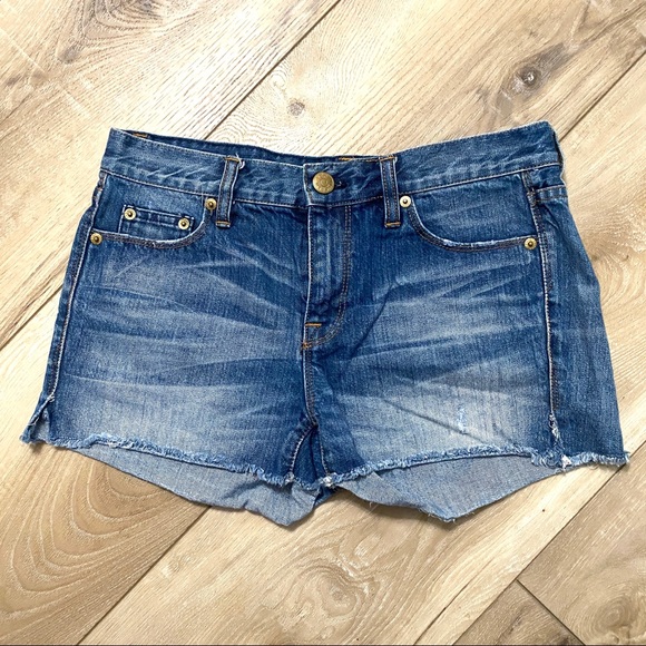 J. Crew Raw Hem Vintage Wash Denim Jean Shorts 26 - Picture 2 of 7